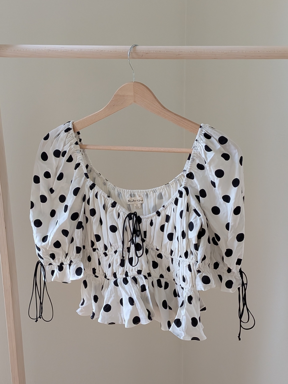 For Love & Lemons Mochi Summer Peplum Cropped Blouse In Ivory Dot - M